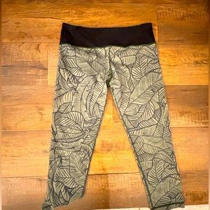 Vuori leaf print pants